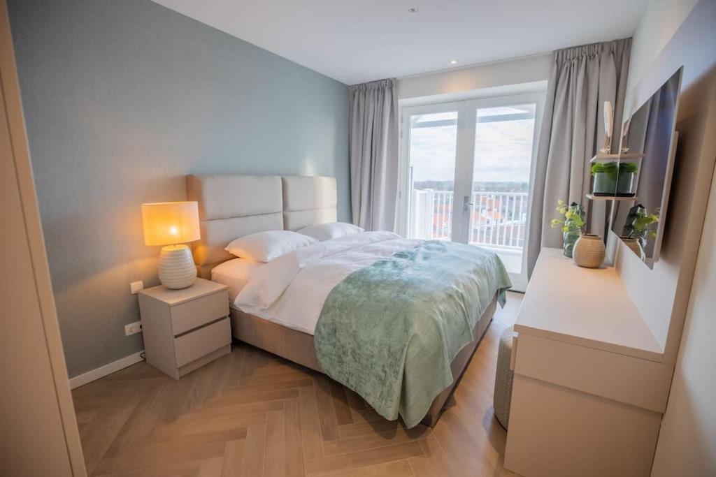 Penthouse Royal, Luxurious And Cozy With Sauna Cadzand Exterior photo